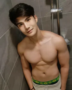 เต๋า ณัฐวร 33