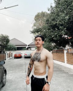 ธัน ธนารัตน์ 08