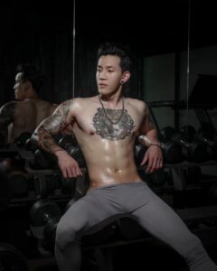 ธัน ธนารัตน์ 09