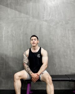 ธัน ธนารัตน์ 22