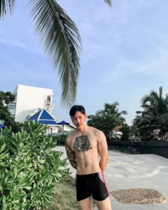 ธัน ธนารัตน์ 26