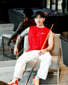 ธัน ธนารัตน์ 28