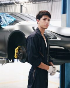 จอส เวอาห์ 25